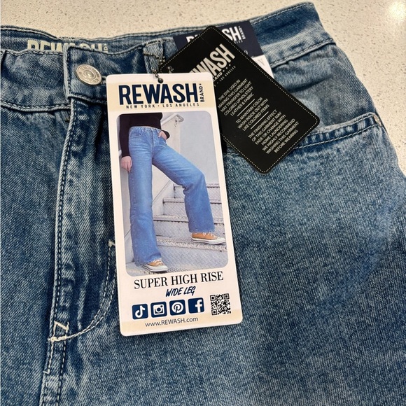 Rewash Blue Relaxed Distressed Jeans, 9/29, NWT - Picture 2 of 7